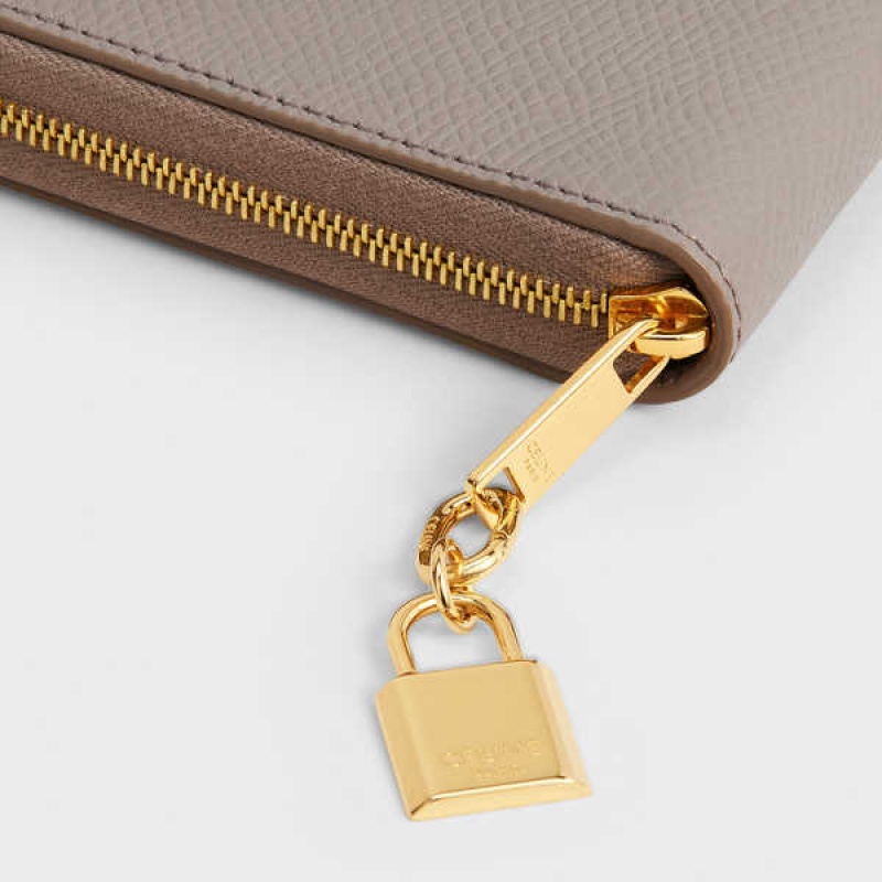 Celine Padlock Charm In Brass Kleine Lederwaren Gold | CL-592921