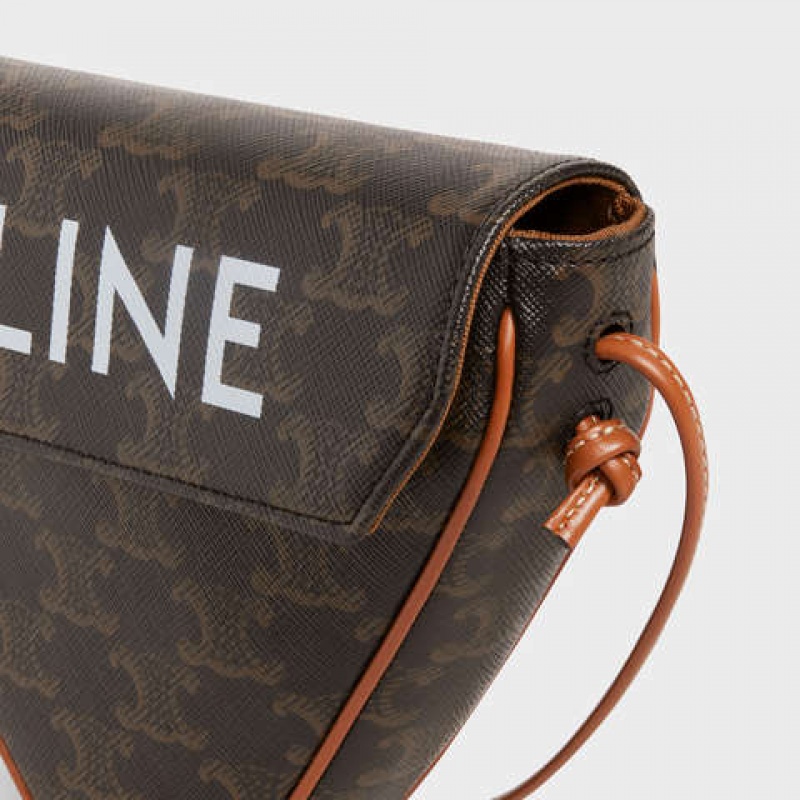 Celine Triangle Bag In Triomphe Canvas With Celine Print Kuriertaschen Braun | CL-591858